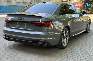 Седан Audi A4 2023 в 
