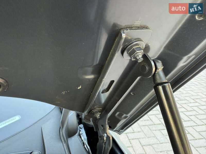 Седан Audi A4 2023 в Киеве