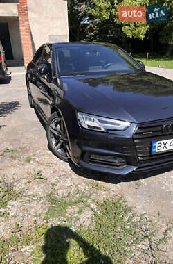 Седан Audi A4 2017 в 