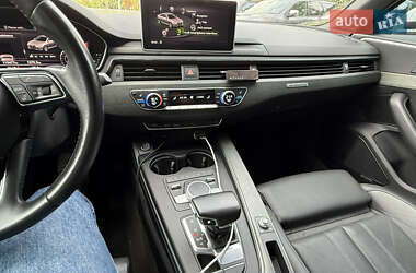 Седан Audi A4 2018 в 