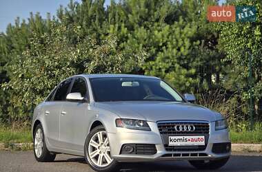 Седан Audi A4 2010 в 