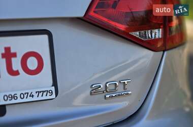 Седан Audi A4 2010 в 