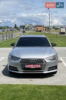 Седан Audi A4 2017 в 