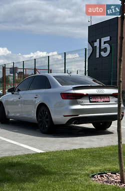 Седан Audi A4 2017 в 