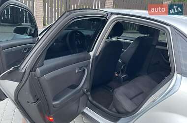 Седан Audi A4 2003 в 