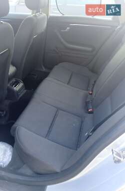 Универсал Audi A4 2002 в 