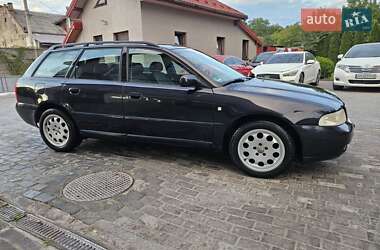 Универсал Audi A4 2000 в 