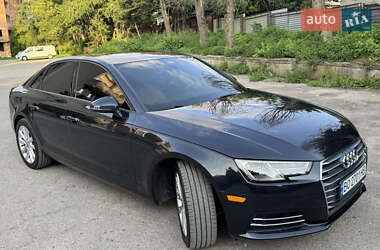 Седан Audi A4 2016 в 