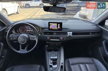 Седан Audi A4 2019 в 