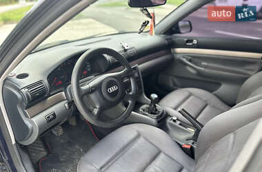 Универсал Audi A4 2000 в 
