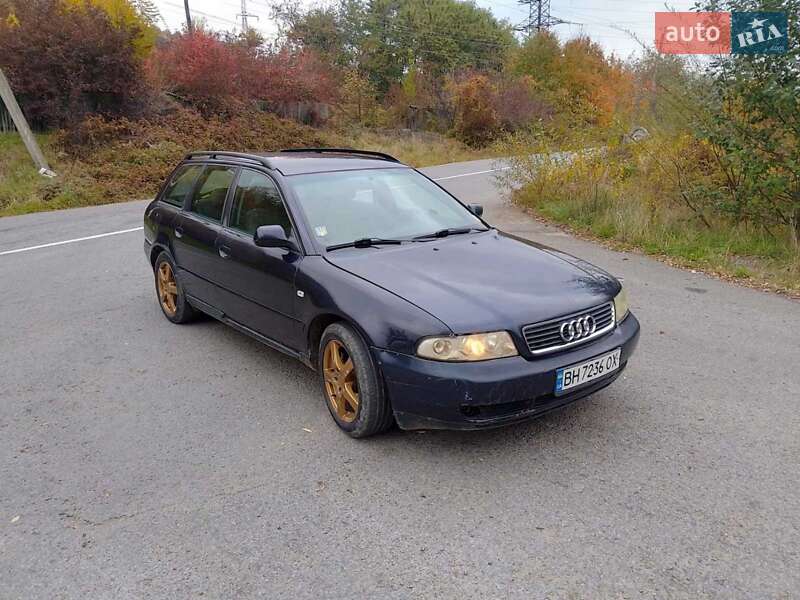 Универсал Audi A4 1999 в Черновцах