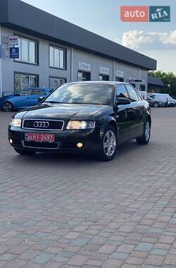 Седан Audi A4 2001 в 