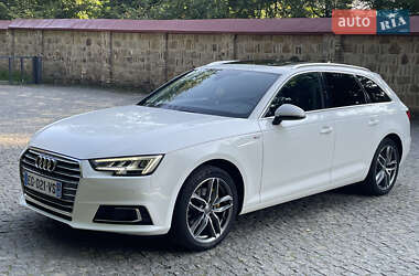 Универсал Audi A4 2017 в 