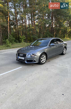 Седан Audi A4 2011 в 