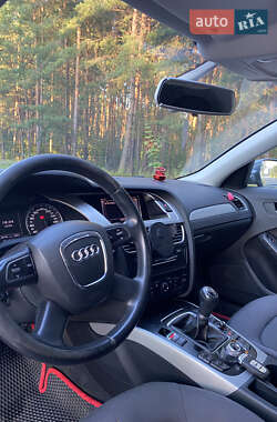 Седан Audi A4 2011 в 