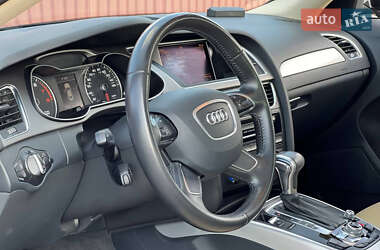 Седан Audi A4 2012 в 