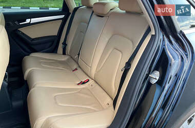 Седан Audi A4 2012 в 
