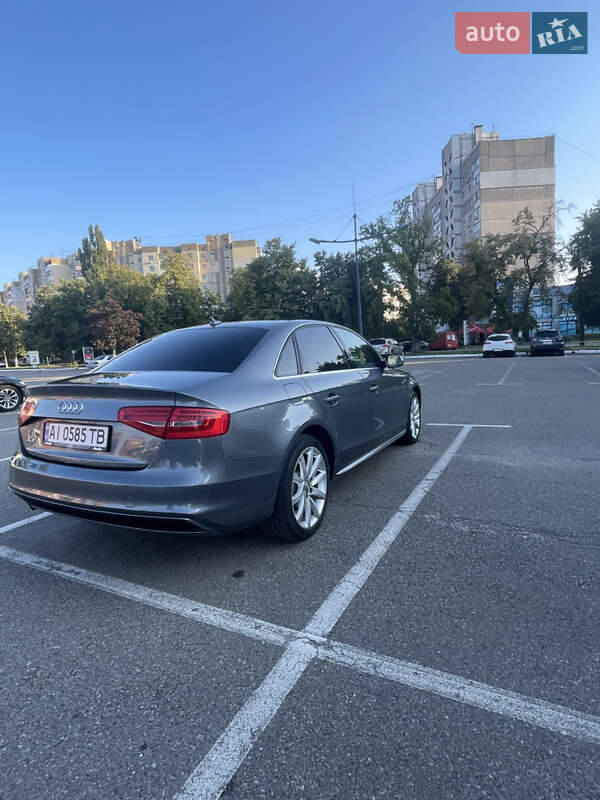 Седан Audi A4 2013 в Броварах