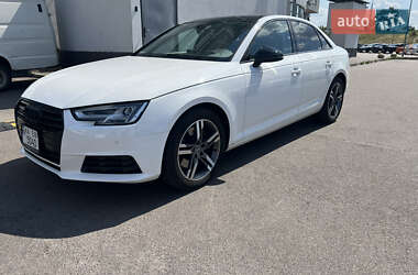 Седан Audi A4 2017 в Киеве