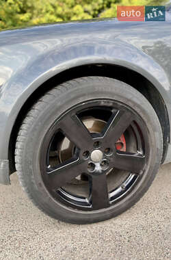 Седан Audi A4 2001 в 