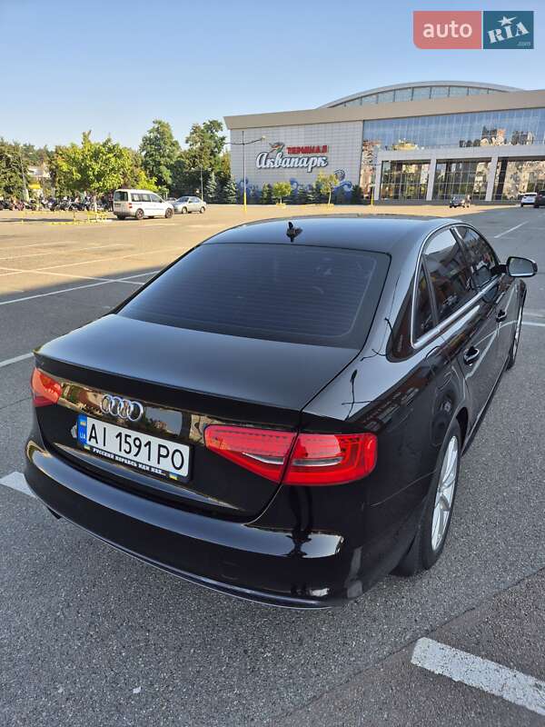 Седан Audi A4 2015 в Броварах