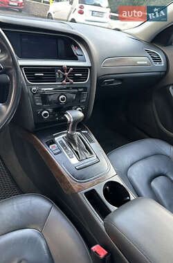 Седан Audi A4 2015 в 