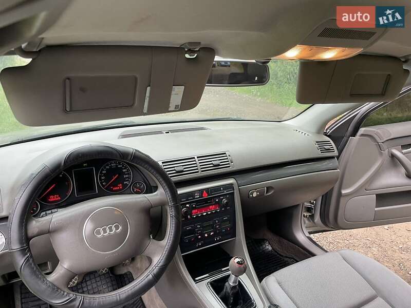 Универсал Audi A4 2004 в Сколе