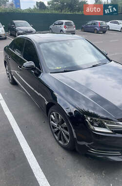 Седан Audi A4 2016 в 