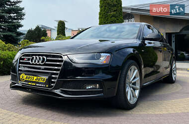Седан Audi A4 2014 в 