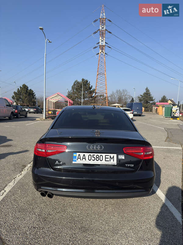 Седан Audi A4 2013 в Киеве