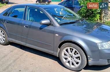 Седан Audi A4 2001 в 