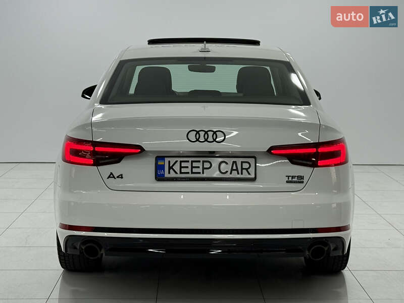 Седан Audi A4 2018 в Одессе