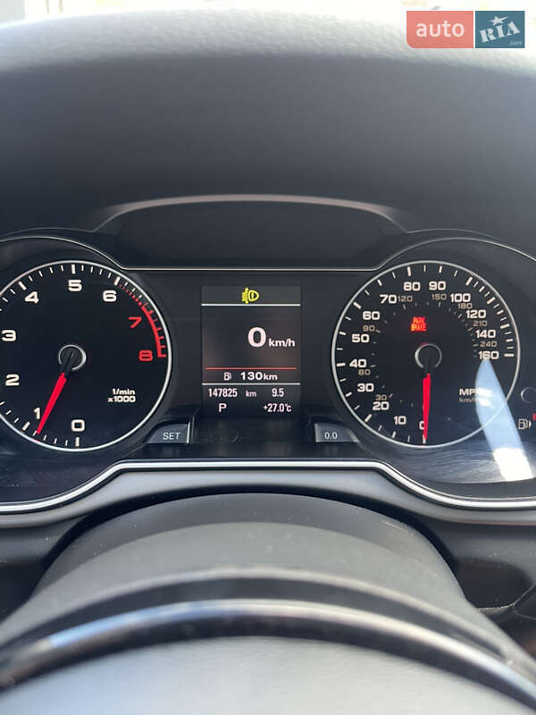 Седан Audi A4 2013 в Львове