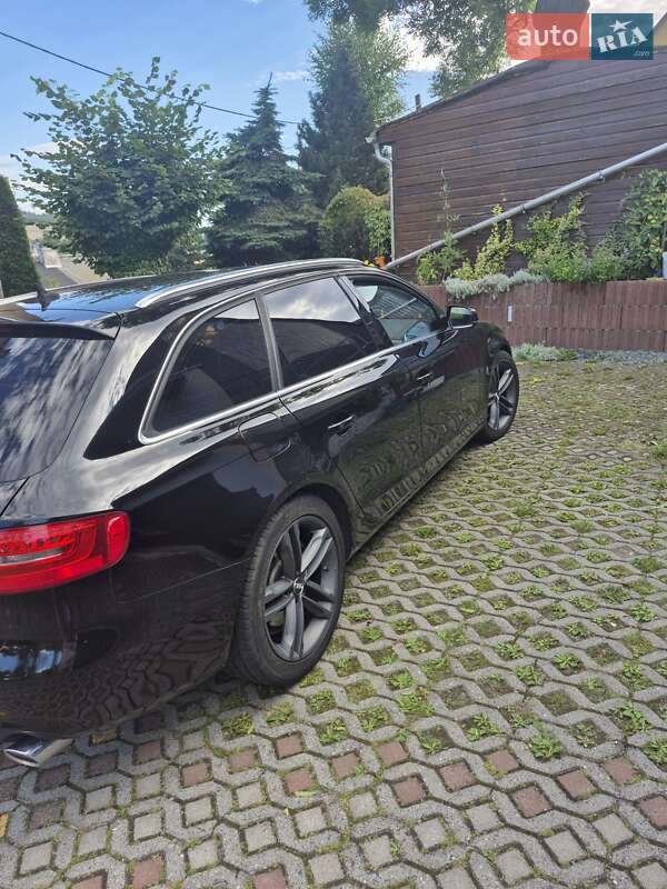 Универсал Audi A4 2013 в Ивано-Франковске