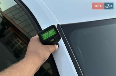 Седан Audi A4 2021 в 