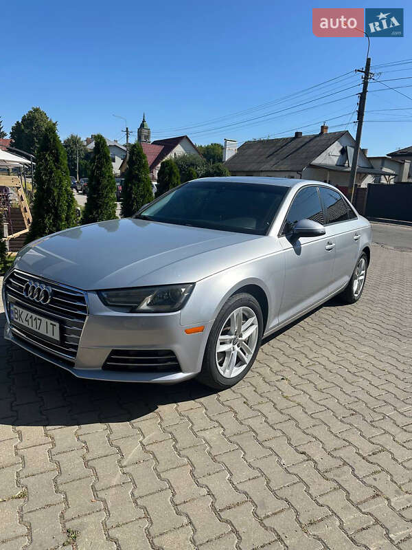Audi A4 2016