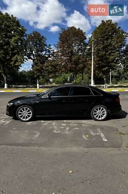 Седан Audi A4 2015 в 