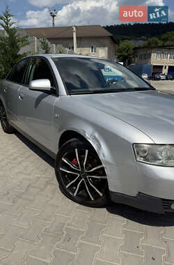 Седан Audi A4 2002 в 