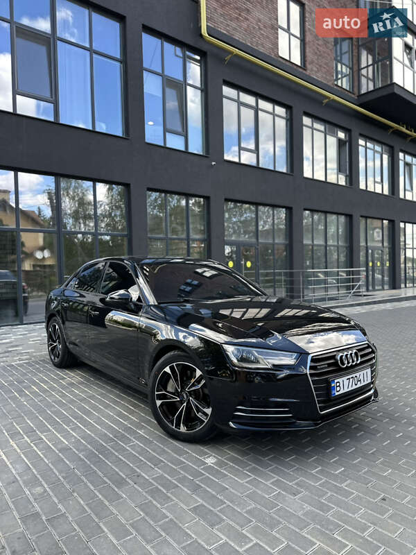 Седан Audi A4 2016 в 