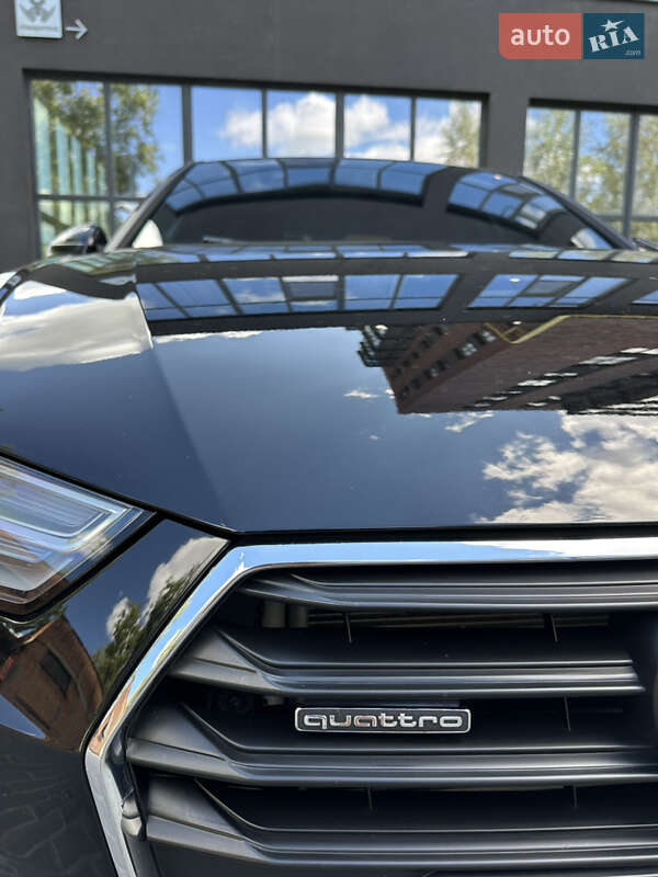 Седан Audi A4 2016 в Полтаве