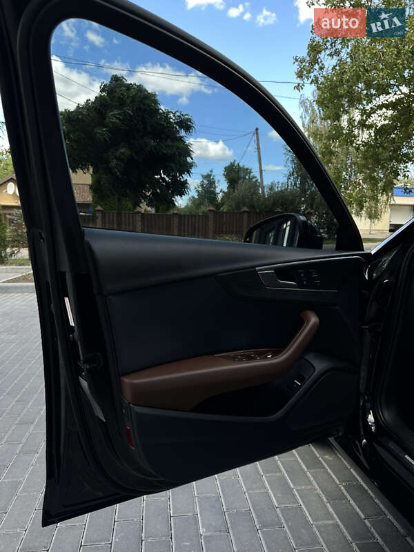 Седан Audi A4 2016 в Полтаве