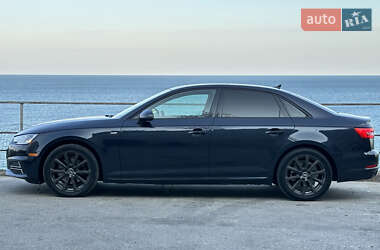 Седан Audi A4 2017 в 