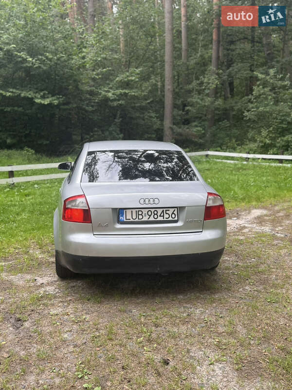 Седан Audi A4 2002 в Одессе