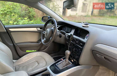 Седан Audi A4 2010 в 