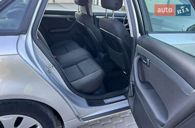 Седан Audi A4 2005 в 