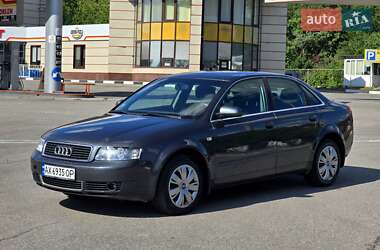 Седан Audi A4 2001 в 