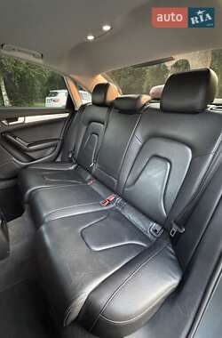 Седан Audi A4 2012 в 