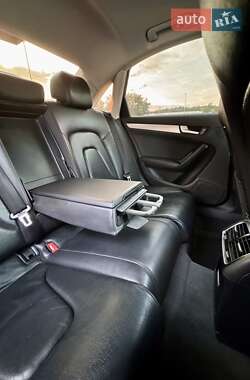 Седан Audi A4 2012 в 