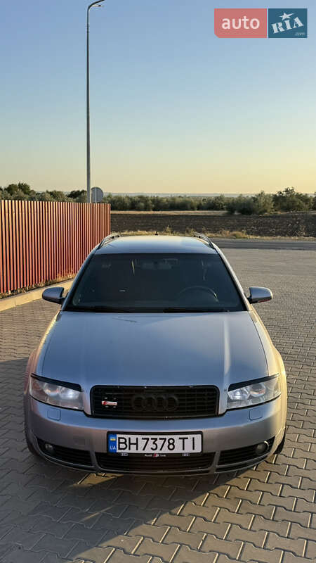 Универсал Audi A4 2004 в 