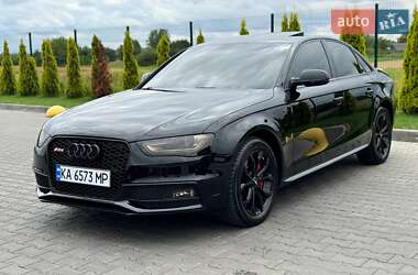 Седан Audi A4 2013 в Луцьку